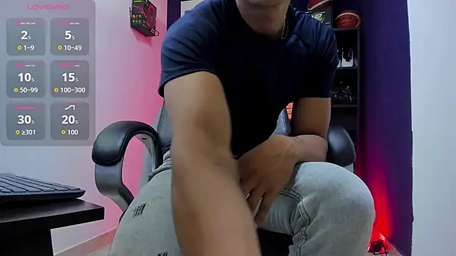 Alex king27 online show from 15, 5, 2026