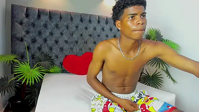 XAVI LEE online show from 5, 11, 2025