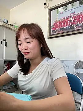 Snapshot of Bana-gibee chatting on 27, 4, 2026 Bana-gibee online show from 27, 4, 2026