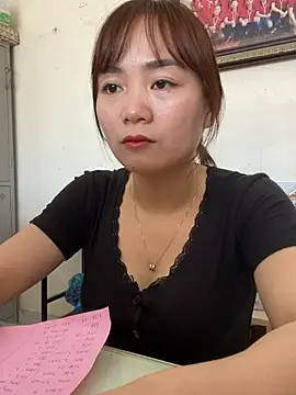 Snapshot of Bana-gibee chatting on 25, 4, 2026 Bana-gibee online show from 25, 4, 2026