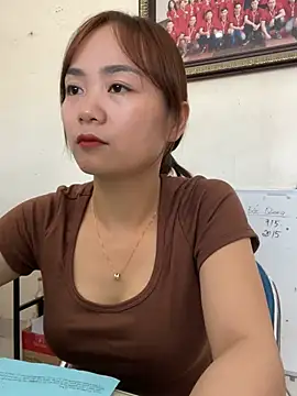 Snapshot of Bana-gibee chatting on 19, 5, 2026 Bana-gibee online show from 19, 5, 2026