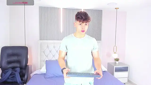 Snapshot of jhoumod_21_ chatting on 25, 11, 2025 jhoumod 21 online show from 25, 11, 2025