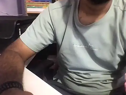 Snapshot of KingCobra_07 chatting on 6, 6, 2026 KingCobra 07 online show from 6, 6, 2026