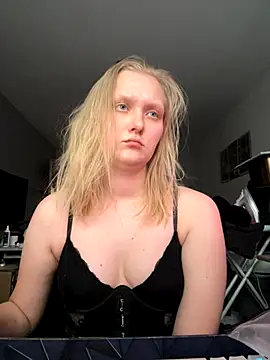 hotgoodgirll online show from 18, 11, 2025