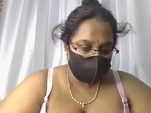hootypriya online show from 30, 6, 2026
