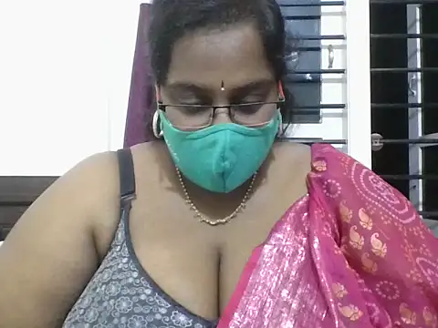 hootypriya online show from 1, 12, 2025