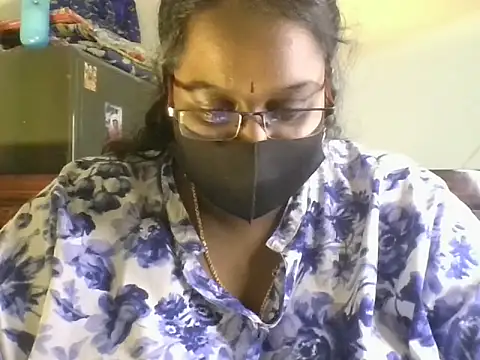 hootypriya online show from 23, 7, 2026