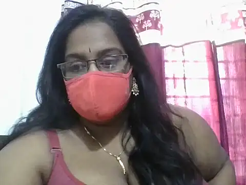 hootypriya online show from 9, 3, 2026