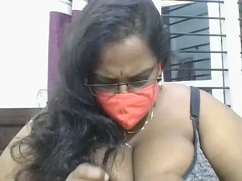 hootypriya online show from 10, 2, 2026