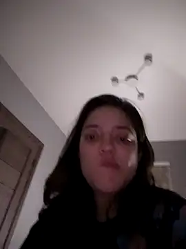 LinaGlow  online show from 8, 11, 2025