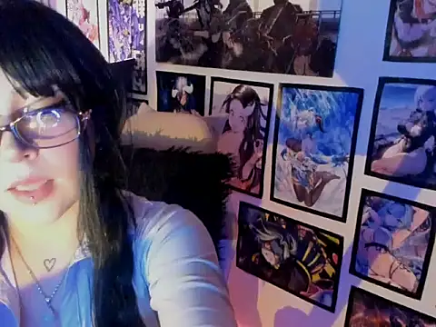 Snapshot of LilithMyers chatting on 3, 12, 2025 LilithMyers online show from 3, 12, 2025