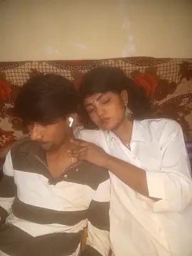 Freakingromance online show from 4, 3, 2026