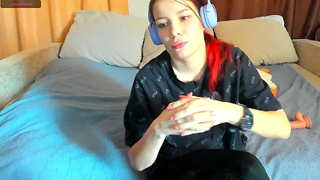 Eva purrr  online show from 5, 2, 2026