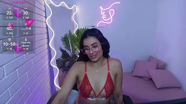 PEACHY TAY online show from 2, 12, 2025