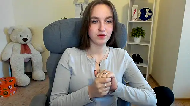 Nesie-Stoun online show from 16, 11, 2025