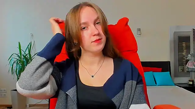 Nesie-Stoun online show from 23, 11, 2025