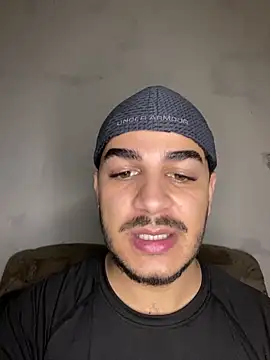 MorenoVelvet online show from 22, 12, 2025