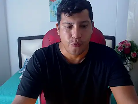 Snapshot of Justin_Berry_ chatting on 8, 11, 2025 Justin Berry online show from 8, 11, 2025