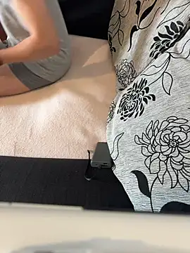 mihneaxxx online show from 20, 4, 2026