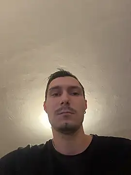 mihneaxxx online show from 7, 3, 2026