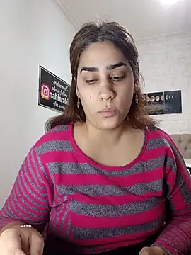 nahiarabiel33 online show from 28, 4, 2026
