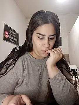 nahiarabiel33 online show from 13, 6, 2026
