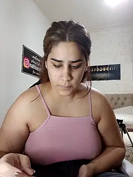 nahiarabiel33 online show from 29, 5, 2026