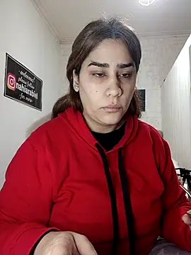 nahiarabiel33 online show from 2, 7, 2026