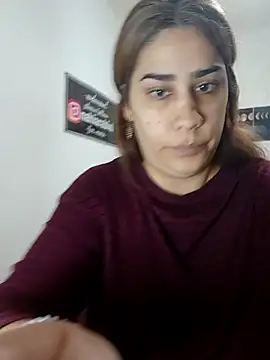 nahiarabiel33 online show from 4, 5, 2026