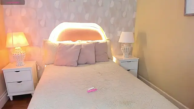 annie  20 online show from 15, 11, 2025