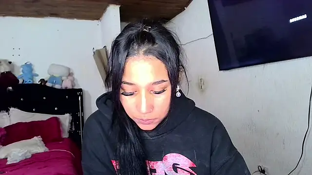 lyam ebony  online show from 8, 4, 2026