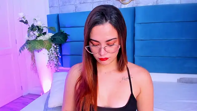 SaraAlvarezx online show from 19, 3, 2026