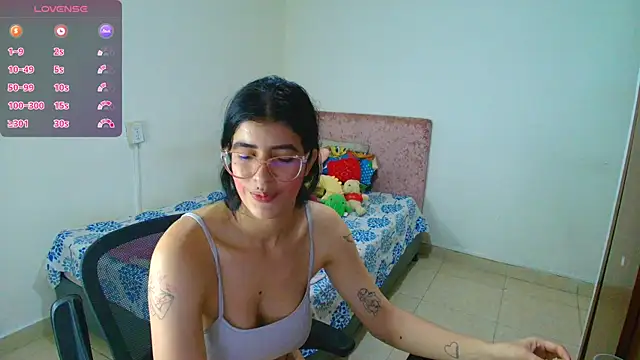 Snapshot of Kassandra_0304 chatting on 14, 5, 2026 Kassandra 0304 online show from 14, 5, 2026