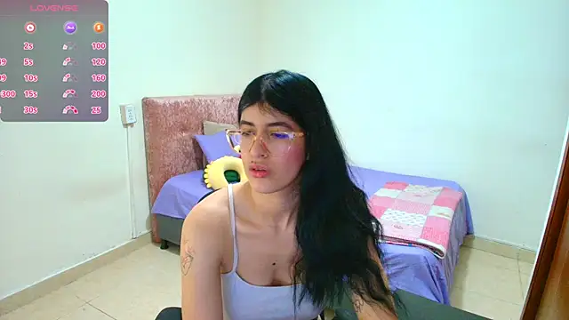 Snapshot of Kassandra_0304 chatting on 1, 7, 2026 Kassandra 0304 online show from 1, 7, 2026