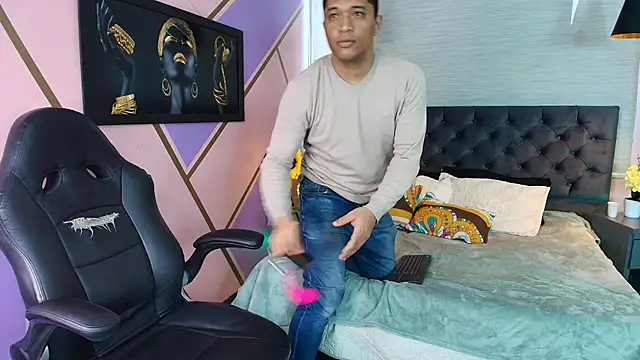 Snapshot of Kai_santos_ chatting on 6, 11, 2025 Kai santos online show from 6, 11, 2025