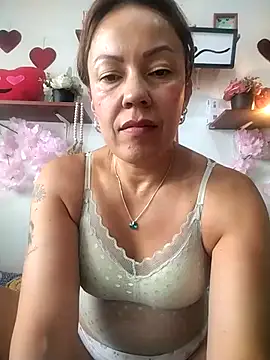 Snapshot of salomehill1 chatting on 28, 4, 2026 salomehill1 online show from 28, 4, 2026