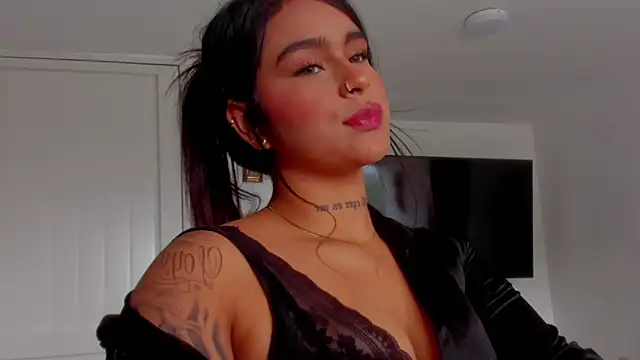 Taylor walton online show from 22, 12, 2025