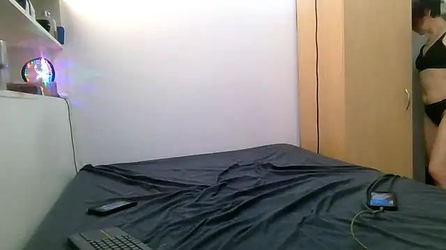 Empress Lilith online show from 1, 4, 2026