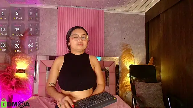Snapshot of griselle_rousse chatting on 14, 7, 2026 griselle rousse online show from 14, 7, 2026