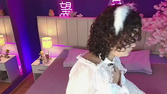  sarahRose online show from 16, 4, 2026