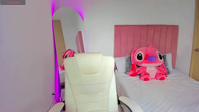 Janettcruz online show from 9, 2, 2026