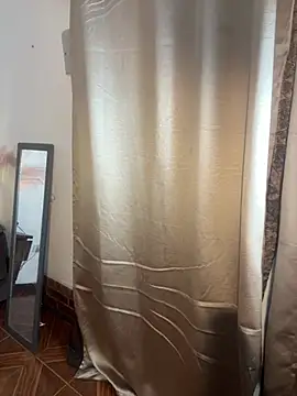 alisaa jhons1 online show from 26, 4, 2026