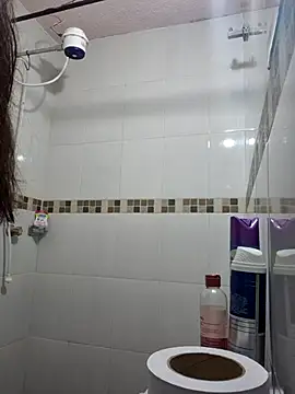 Celeste Moretti online show from 6, 11, 2025