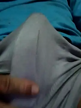 Alvaroz1992 online show from 17, 3, 2026