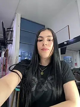 Victoria 14 online show from 5, 4, 2026