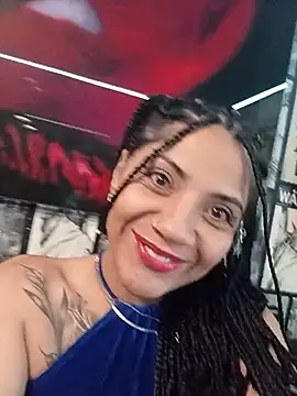 Snapshot of Rousanyel chatting on 5, 11, 2025 Rousanyel online show from 5, 11, 2025