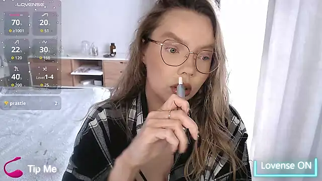 PolinaXXXXJones online show from 29, 3, 2026