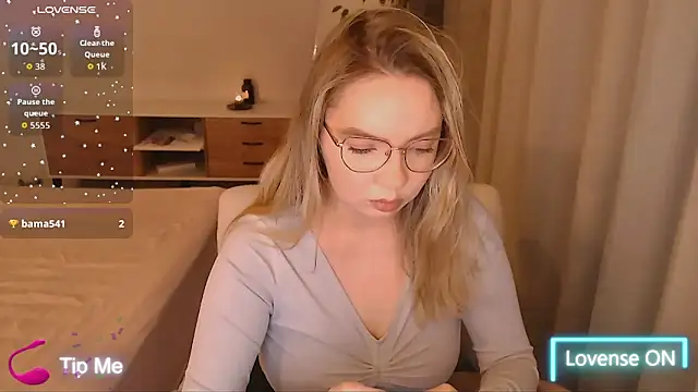 PolinaXXXXJones online show from 17, 2, 2026