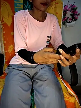 Isha kumari 69 online show from 11, 4, 2026