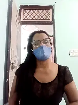 sanjana077 online show from 25, 11, 2025